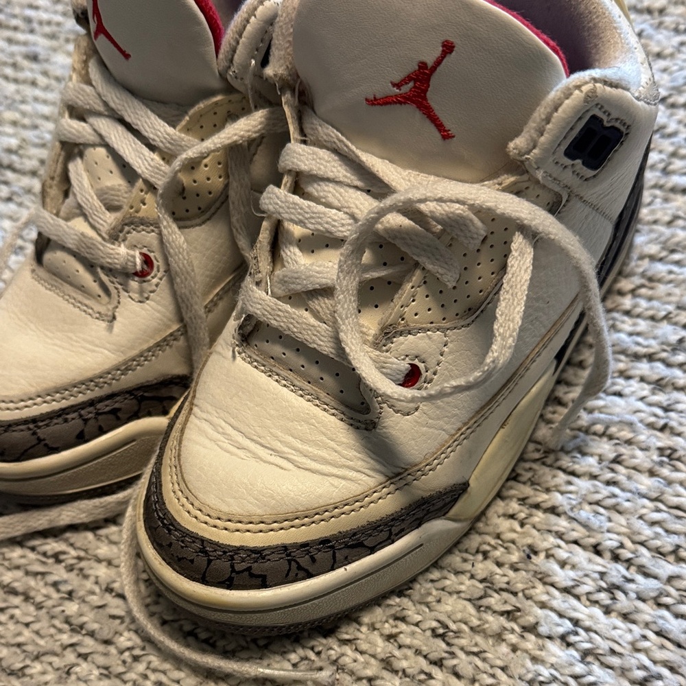 Jordan Kids White and Black Sneakers - Picture 3 of 7